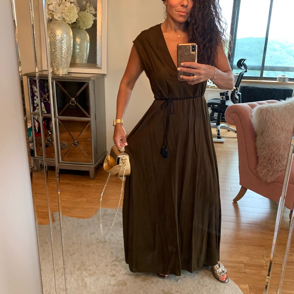 🔥🔥Beautiful Zara Maxi Dress in Chocolate Brown😍 - Picture 1 of 4